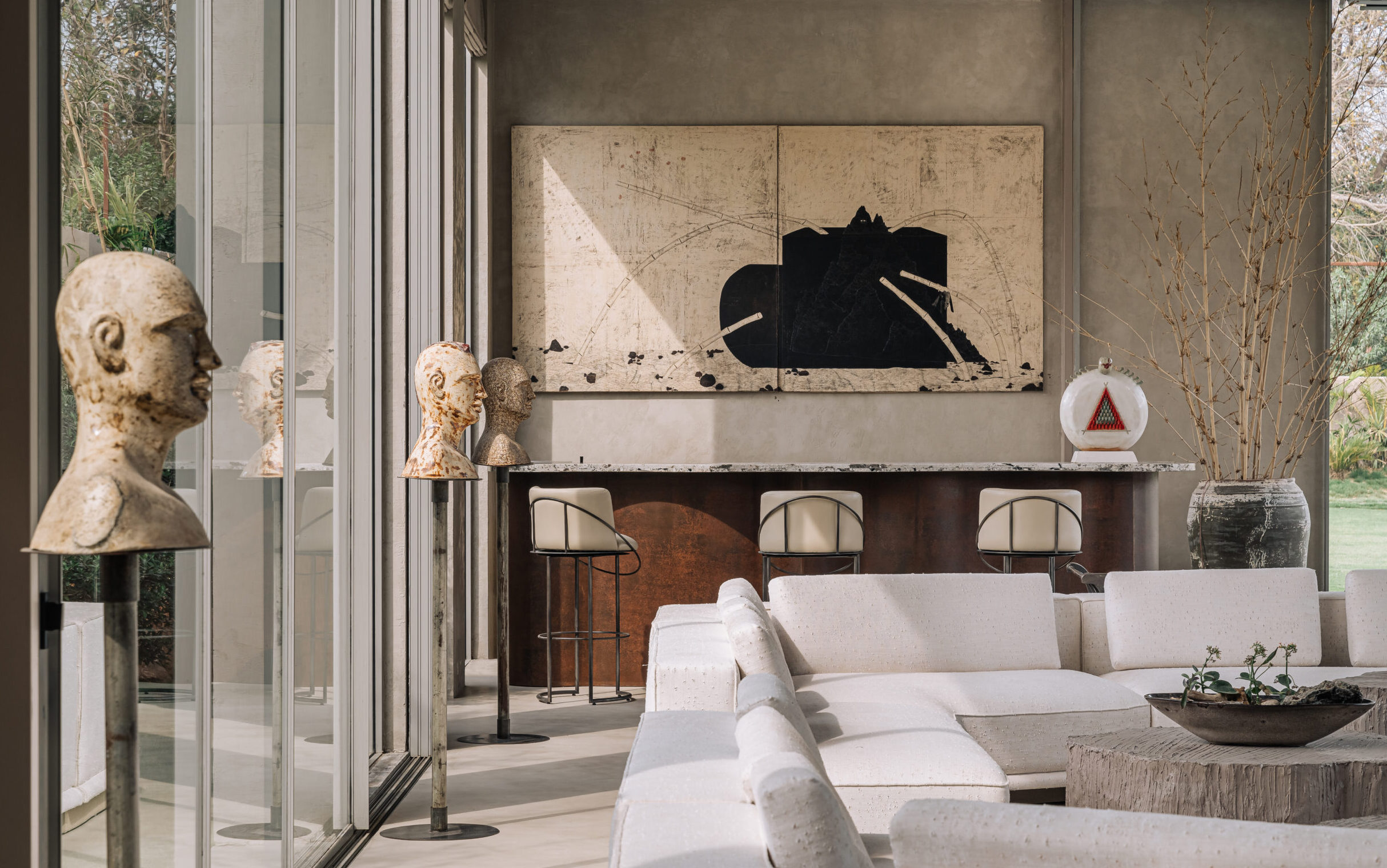 This Minimalist Home Screams Restraint Is the Real Luxury