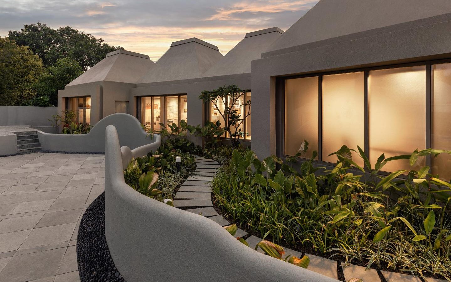 Sustainable or Contextual? The Debate Everyone’s Having